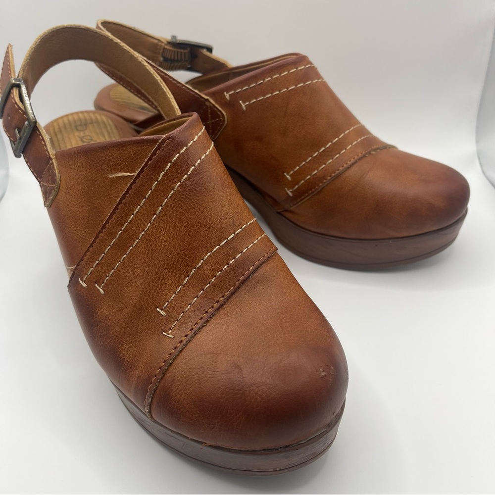 b.o.c Brown Slingback Clogs. Size: 9M